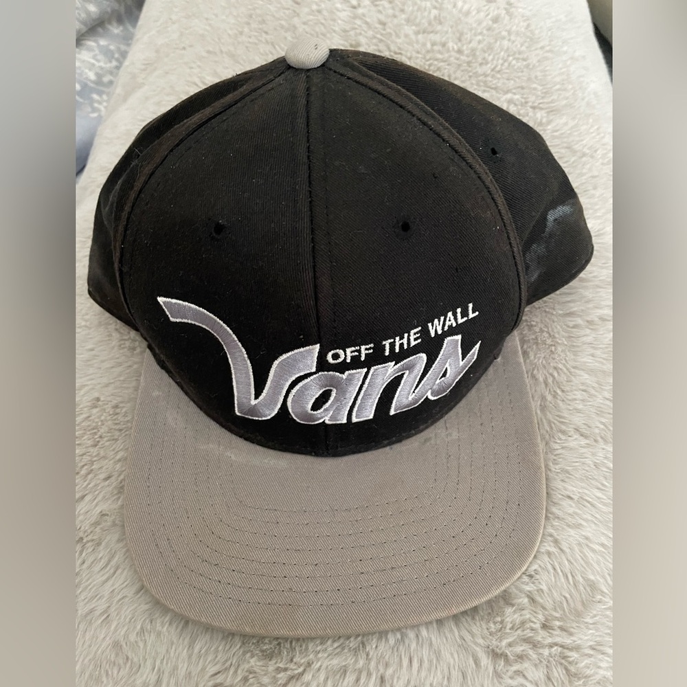 Vans Off The Wall Men's Wilmington Snapback Hat Cap - Black/Red